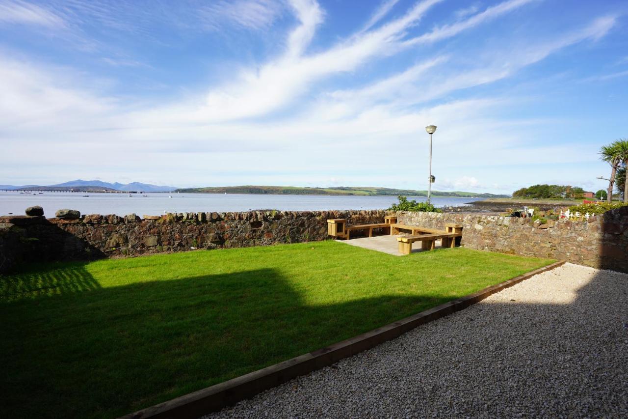 House No2 With Amazing Sea Views And Private Garden Onto Beach. Fairlie